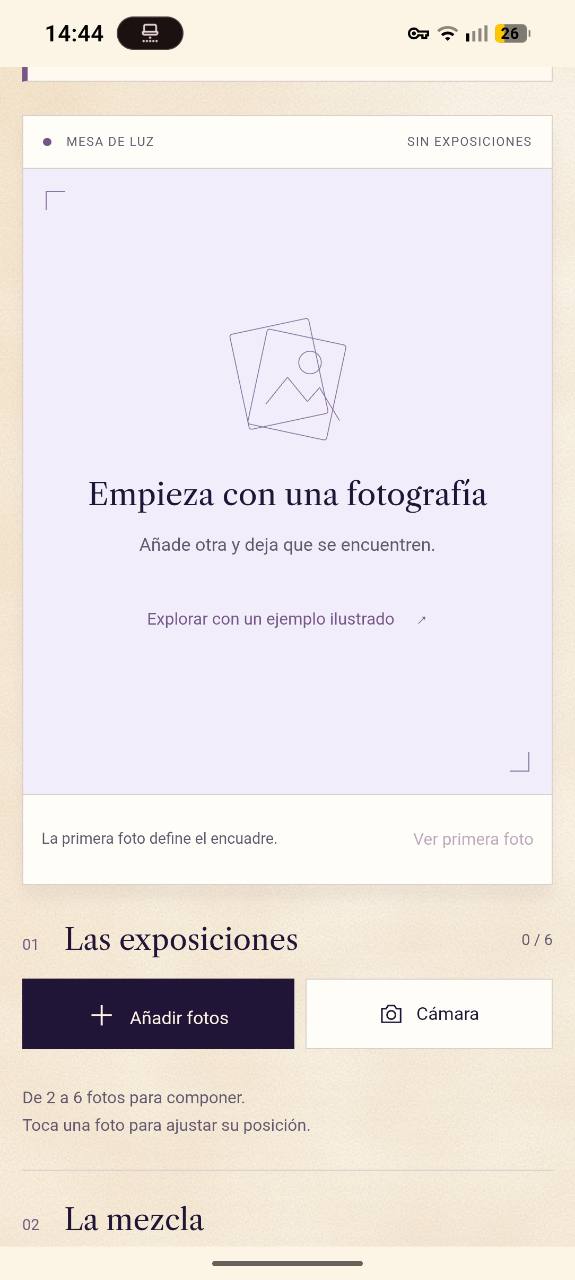 Captura real en móvil de MILE: mesa de luz y acciones para añadir fotos o abrir la cámara